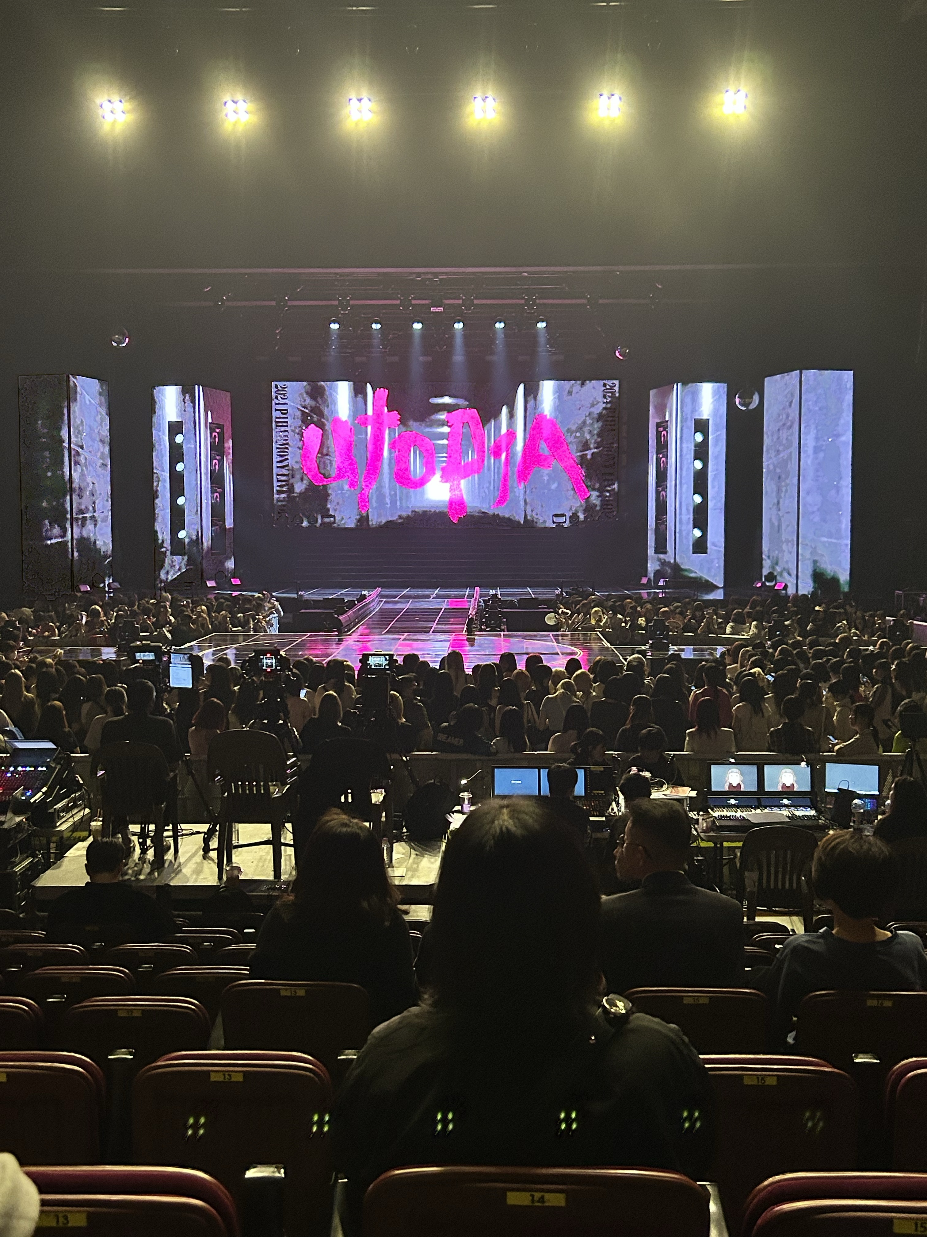 Concert stage